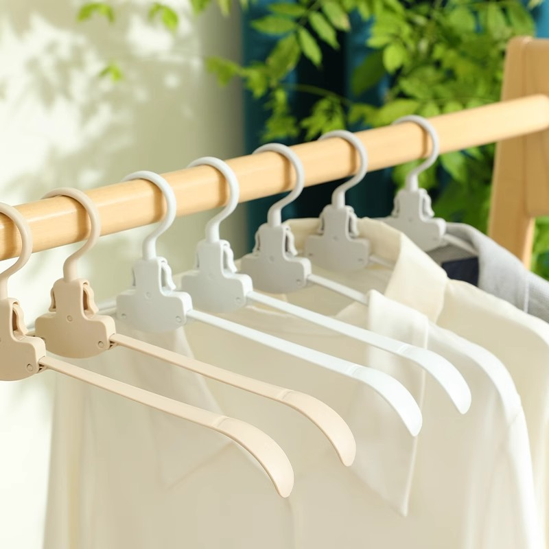 Collapsible Hanger